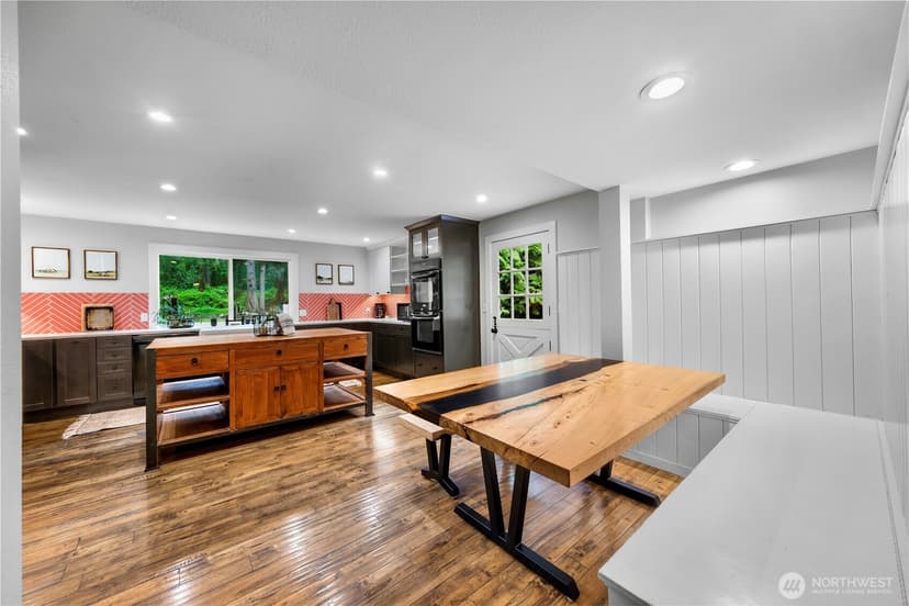 Property photo for 33911 NE 66th Street, Carnation photo 11