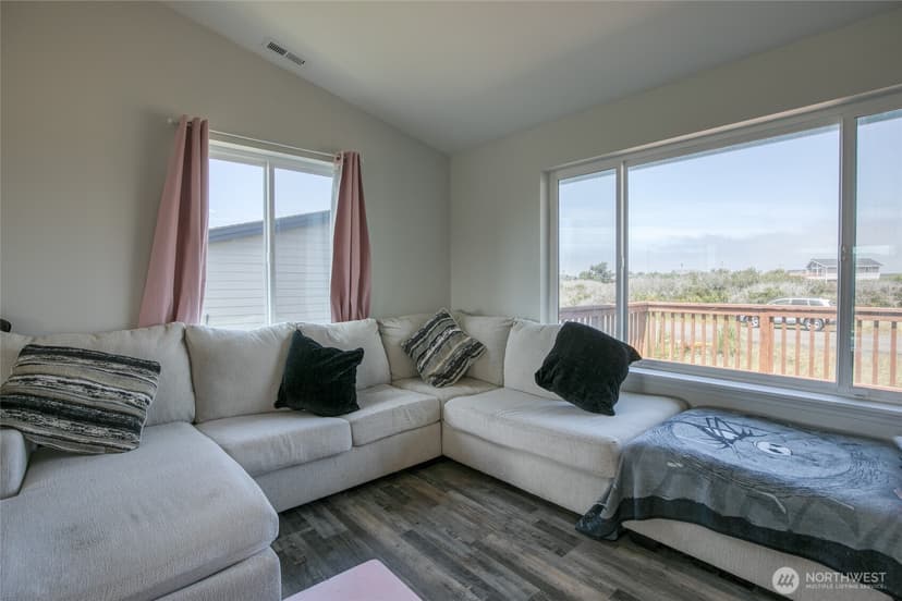 Property photo for 407 N Bel Air Loop SW, Ocean Shores photo 6