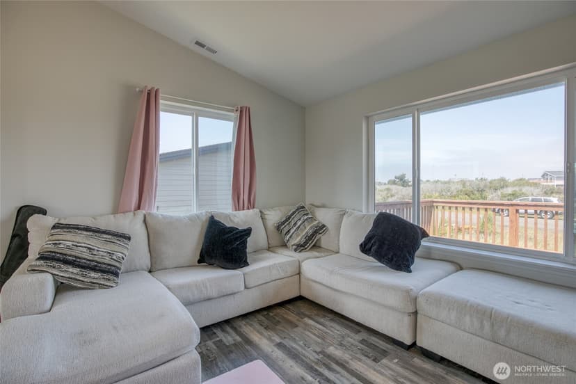 Property photo for 407 N Bel Air Loop SW, Ocean Shores photo 7