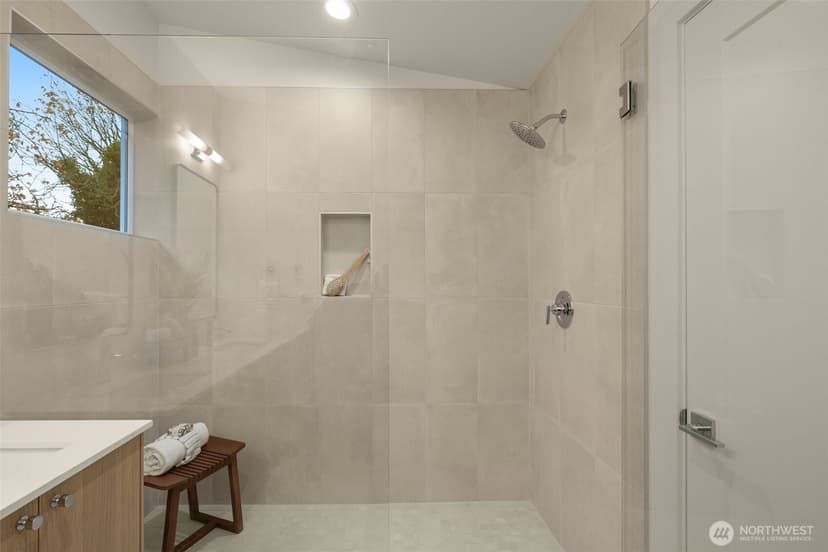 Property photo for 4411 21st Avenue SW, Seattle photo 18
