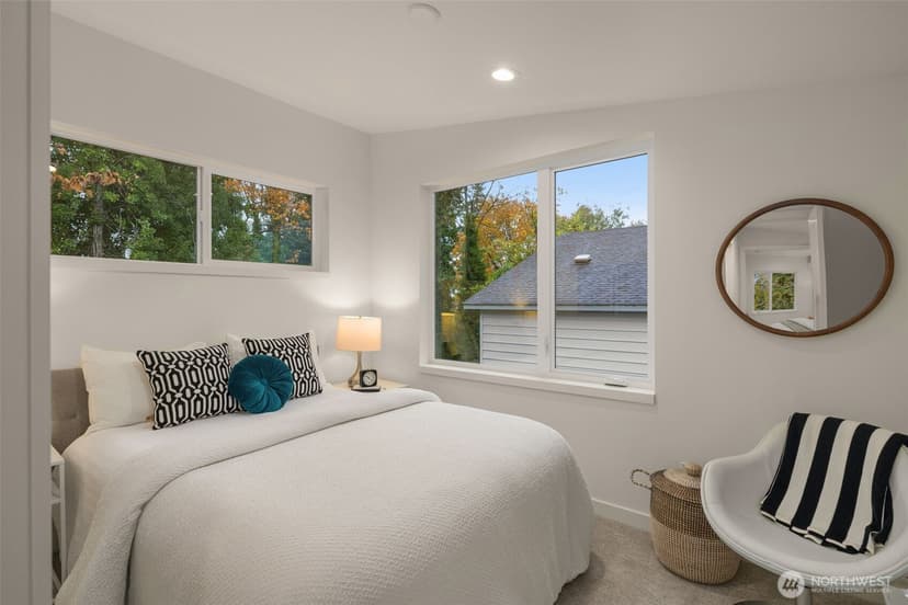 Property photo for 4411 21st Avenue SW, Seattle photo 20