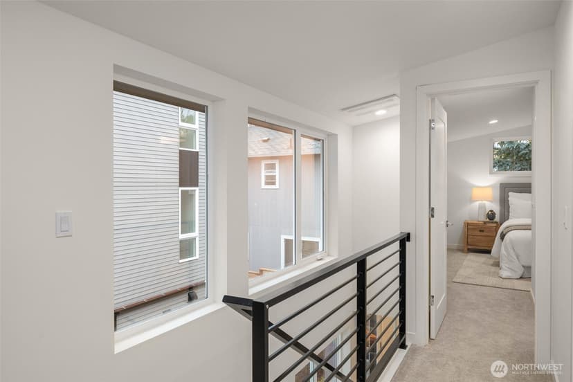 Property photo for 4411 21st Avenue SW, Seattle photo 17