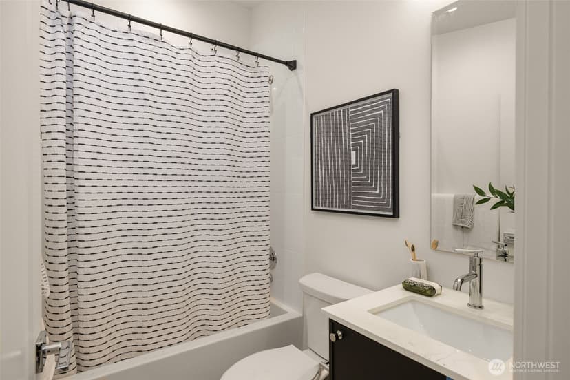Property photo for 4411 21st Avenue SW, Seattle photo 21