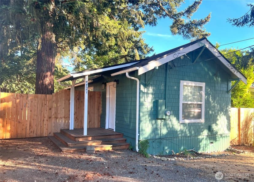 Property photo for 14721 Portland Avenue SW, Lakewood