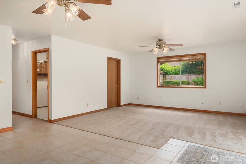 Property photo for 11828 43rd Drive SE, Everett photo 31