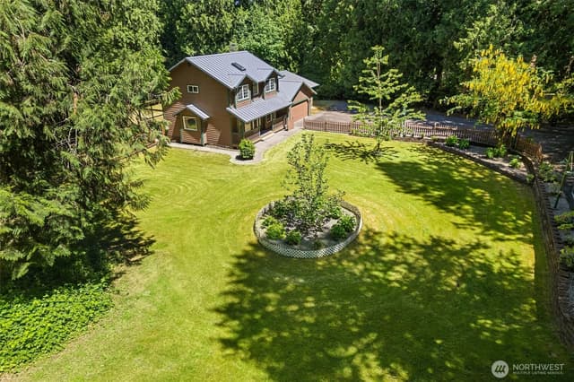 Property photo for 9420 49th Avenue Ct, Gig Harbor photo 3