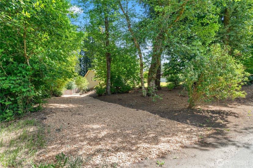 Property photo for 16424 252 Avenue SE, Issaquah photo 36