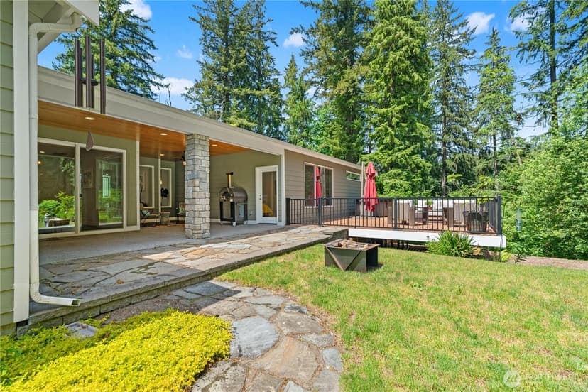 Property photo for 16424 252 Avenue SE, Issaquah photo 34