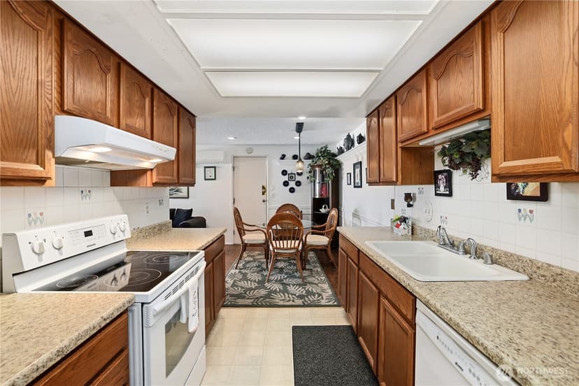 Property photo for 8618 Onyx Drive SW #F, Lakewood photo 8