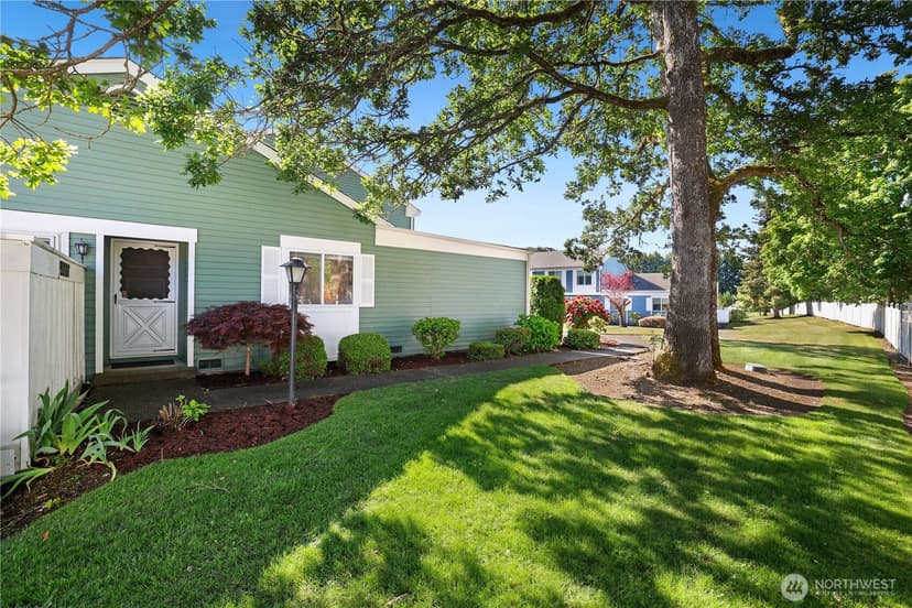 Property photo for 8618 Onyx Drive SW #F, Lakewood