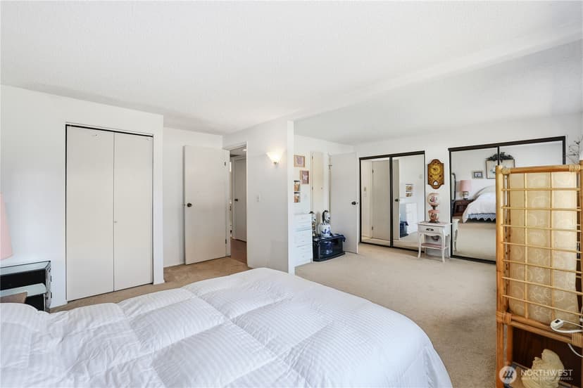 Property photo for 8618 Onyx Drive SW #F, Lakewood photo 13