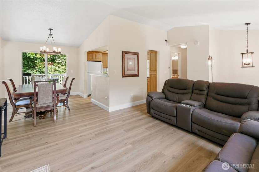 Property photo for 1951 2nd Street, Kirkland photo 10