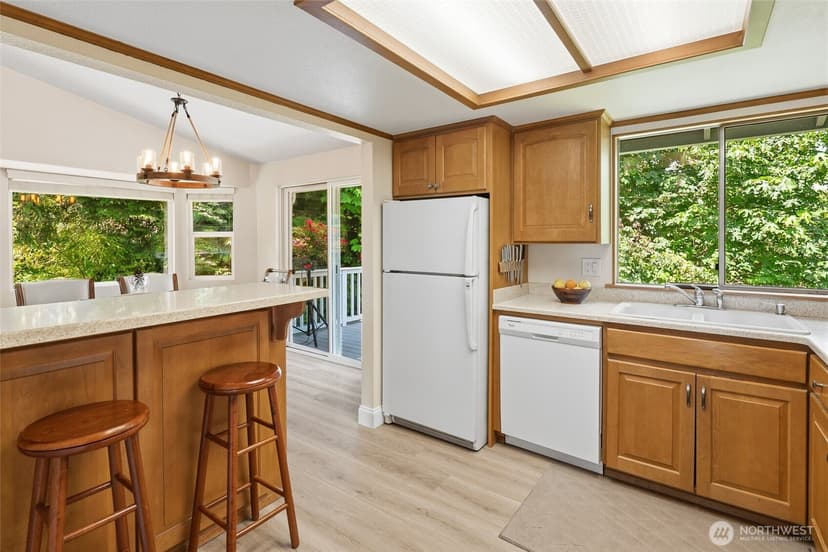 Property photo for 1951 2nd Street, Kirkland photo 16