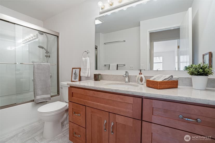 Property photo for 1735 Park Avenue #B201, Bremerton photo 24