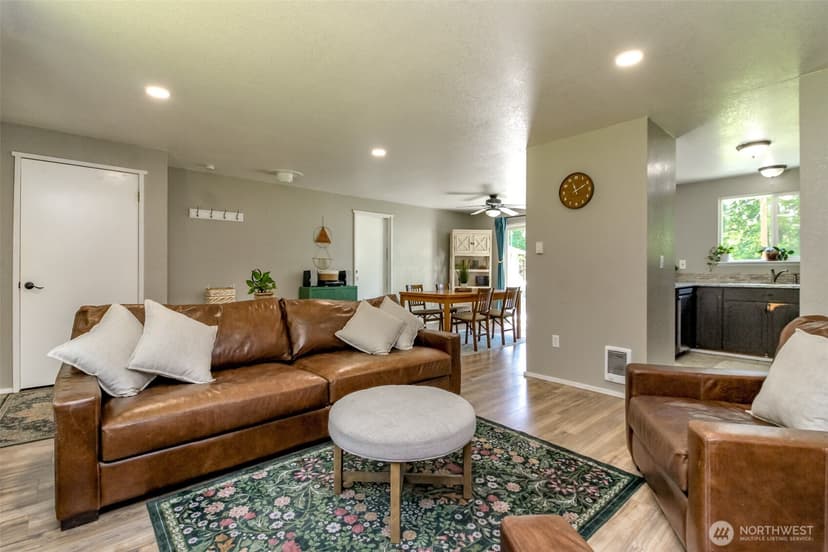 Property photo for 9518 134th Street Court NW, Gig Harbor photo 5