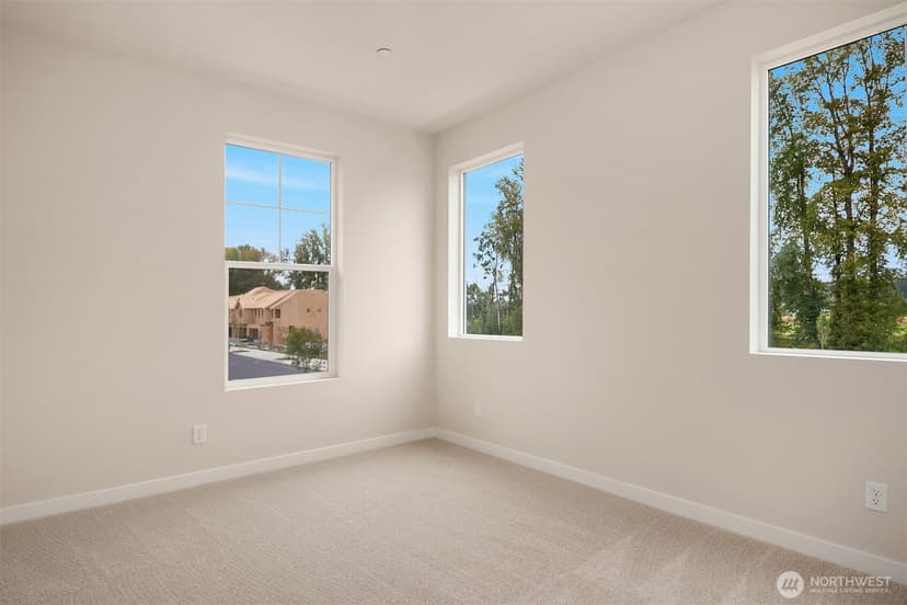 Property photo for 16017 23rd Avenue NE, Marysville photo 18