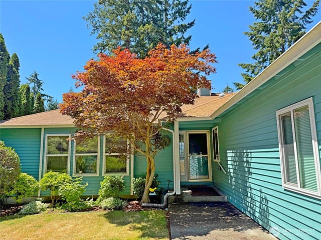 Property photo for 12901 Avante Drive, Silverdale photo 4