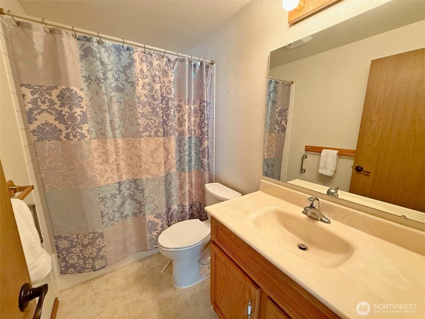 Property photo for 12901 Avante Drive, Silverdale photo 29