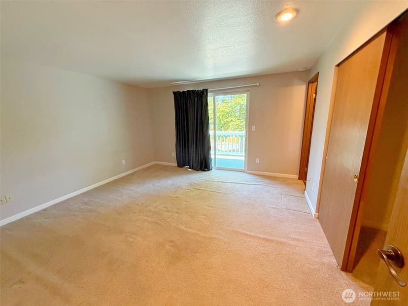 Property photo for 12901 Avante Drive, Silverdale photo 30