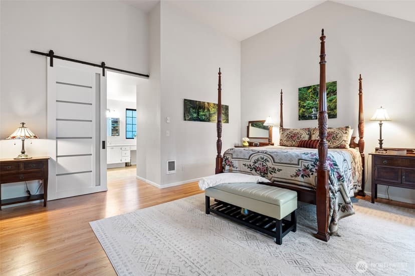 Property photo for 11303 Tower Road SW, Lakewood photo 20