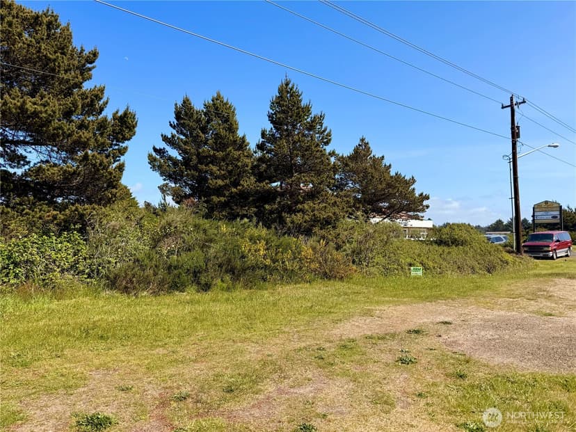 Property photo for 552 Point Brown Avenue NE, Ocean Shores photo 7