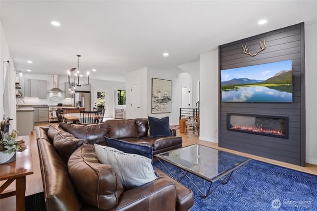 Property photo for 14163 Idlewild Road, Leavenworth photo 4