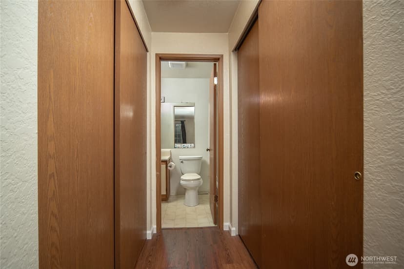 Property photo for 16817 Larch Way #D206, Lynnwood photo 24