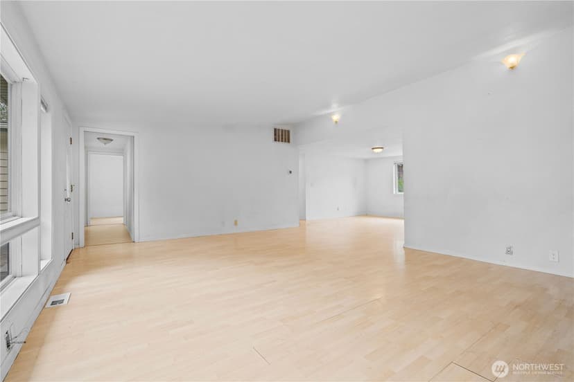 Property photo for 11710 & 11708 Vickery Avenue E, Tacoma photo 8