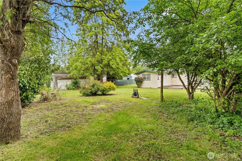 Property photo for 11710 & 11708 Vickery Avenue E, Tacoma photo 21