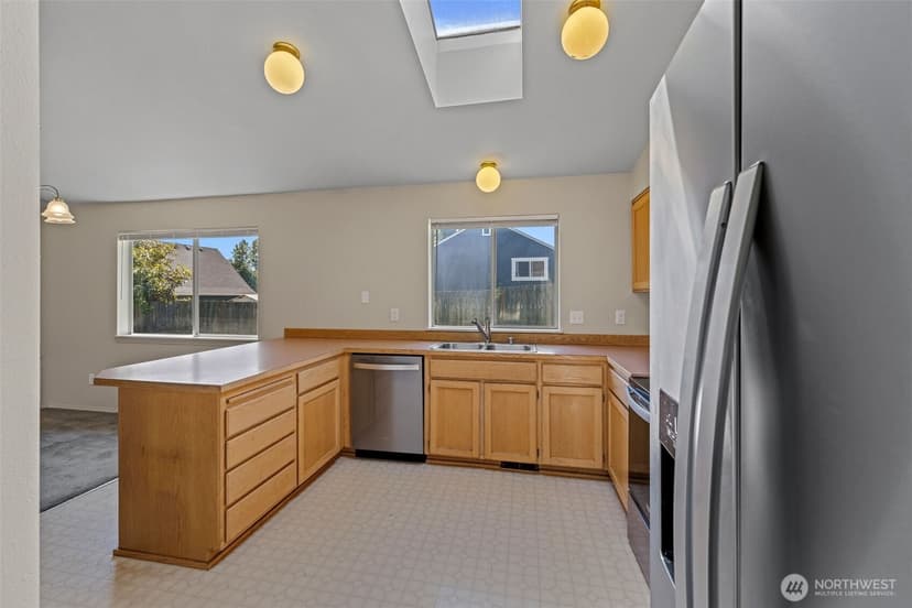 Property photo for 14833 41st Place S, Seattle photo 6