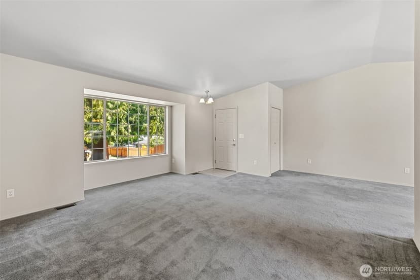 Property photo for 14833 41st Place S, Seattle photo 7