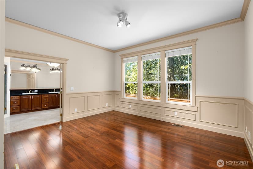 Property photo for 4131 153rd Avenue SE, Bellevue photo 13