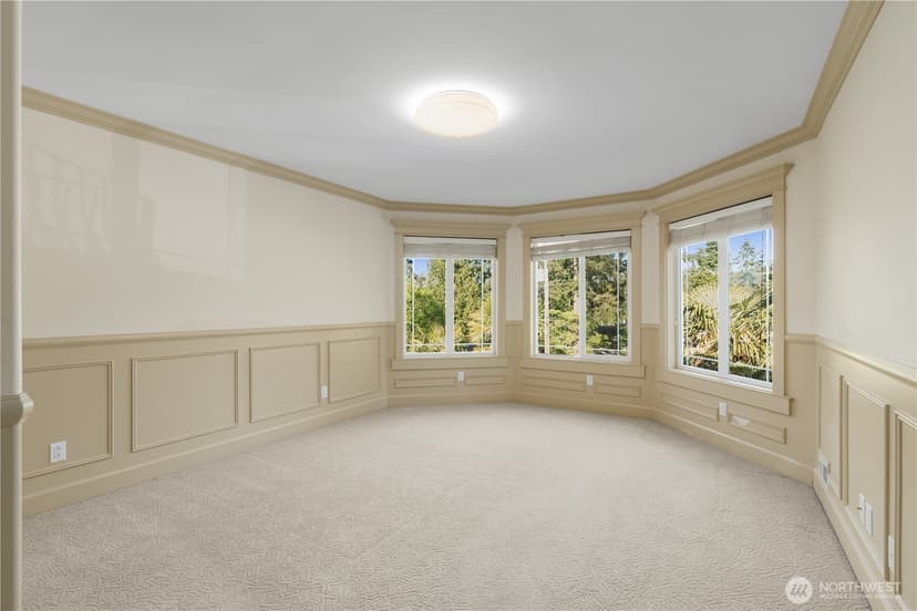 Property photo for 4131 153rd Avenue SE, Bellevue photo 22