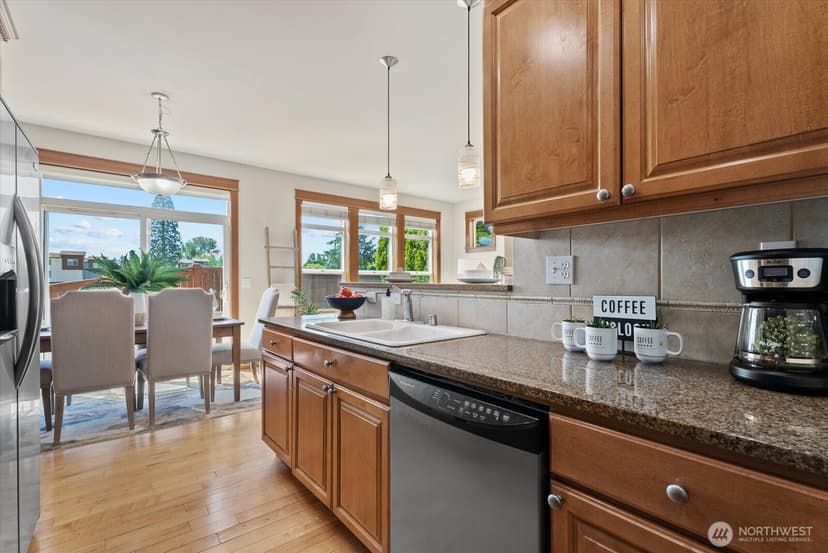 Property photo for 822 235th Place SE, Bothell photo 13