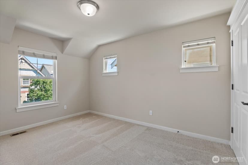 Property photo for 822 235th Place SE, Bothell photo 21