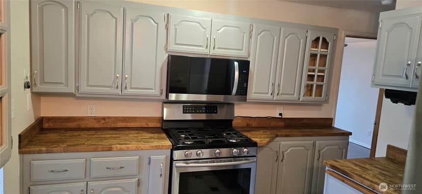 Property photo for 2316 NE Sunset Lane, Bremerton photo 9