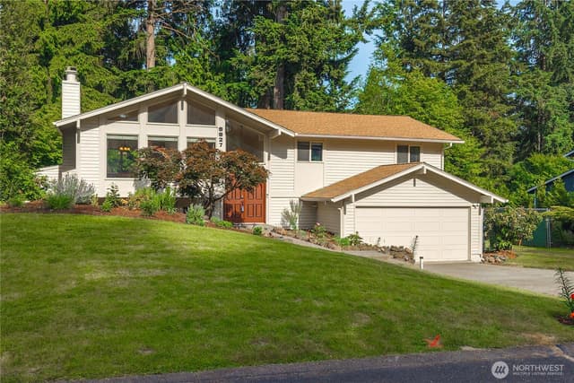 Property photo for 9927 63rd Avenue Ct E, Puyallup photo 2