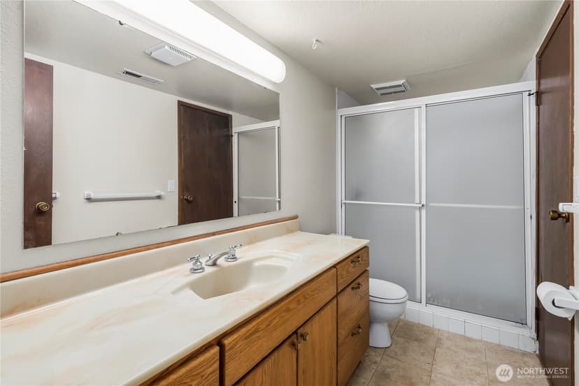 Property photo for 9927 63rd Avenue Ct E, Puyallup photo 16