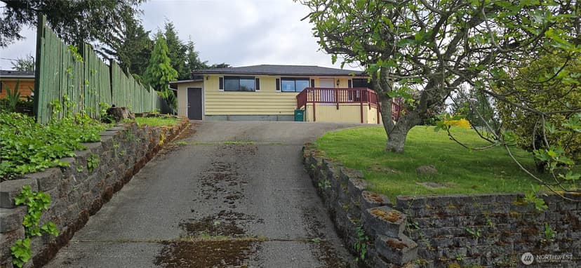 Property photo for 6703 S 120th Street, Seattle