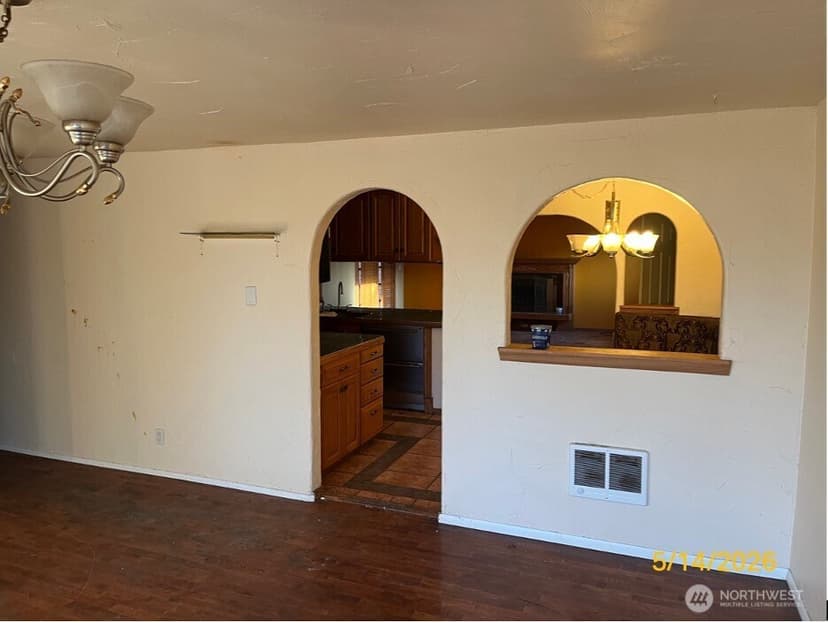 Property photo for 6703 S 120th Street, Seattle photo 7