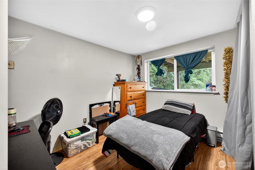 Property photo for 4216 W Tapps Drive E, Lake Tapps photo 18