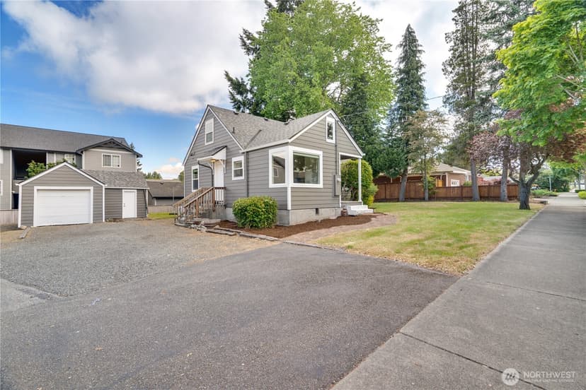Property photo for 7611 27th Street W, Tacoma photo 3