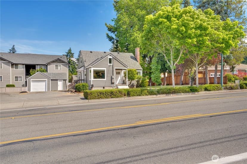 Property photo for 7611 27th Street W, Tacoma photo 31