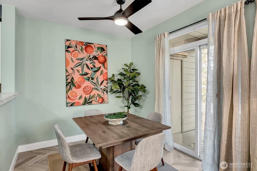 Property photo for 10825 SE 200th Street #E202, Kent photo 6