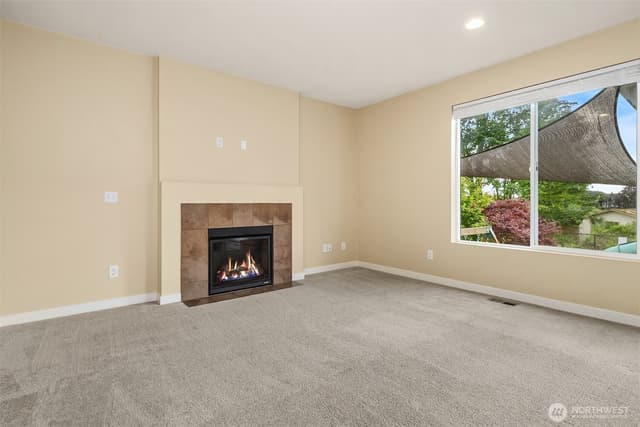 Property photo for 734 85th Drive SE, Lake Stevens photo 3