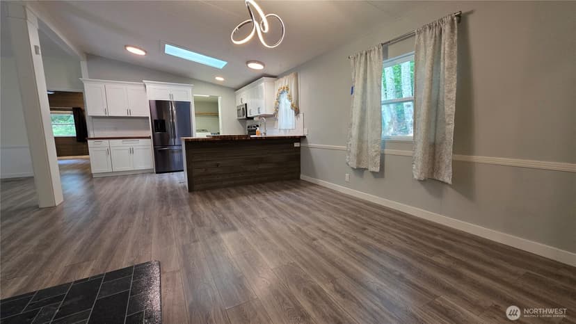 Property photo for 5170 Phillips Road SE, Port Orchard photo 13