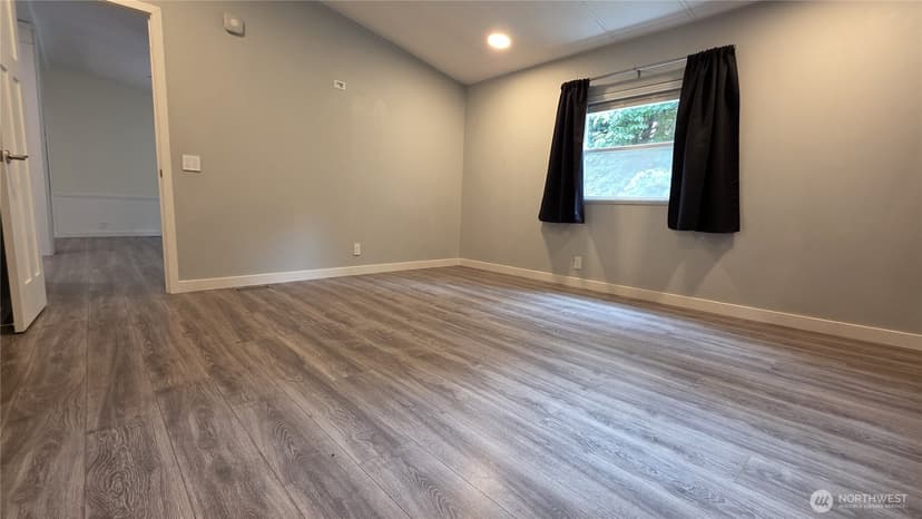 Property photo for 5170 Phillips Road SE, Port Orchard photo 17