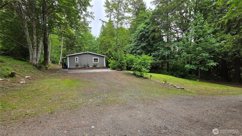 Property photo for 5170 Phillips Road SE, Port Orchard photo 3