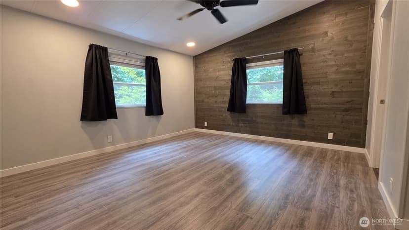 Property photo for 5170 Phillips Road SE, Port Orchard photo 18