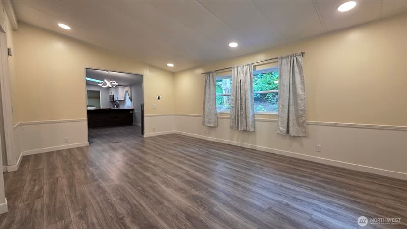 Property photo for 5170 Phillips Road SE, Port Orchard photo 22